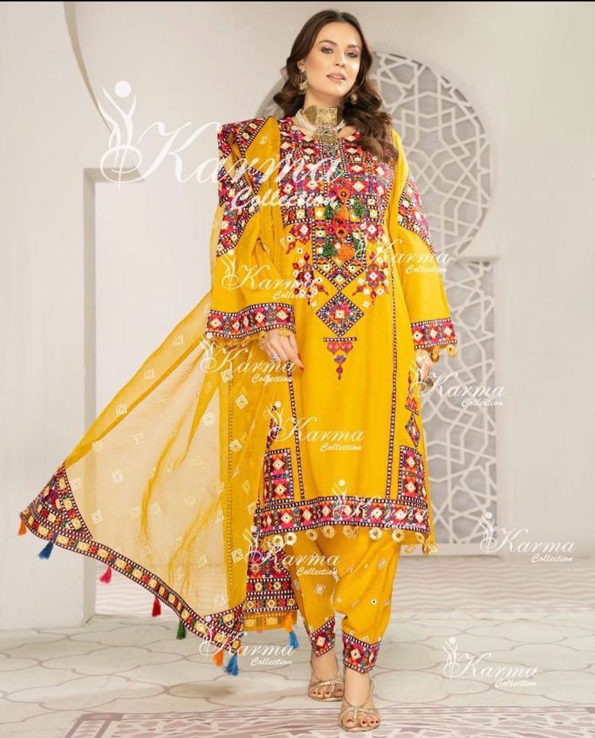 Sindhi (Yellow)