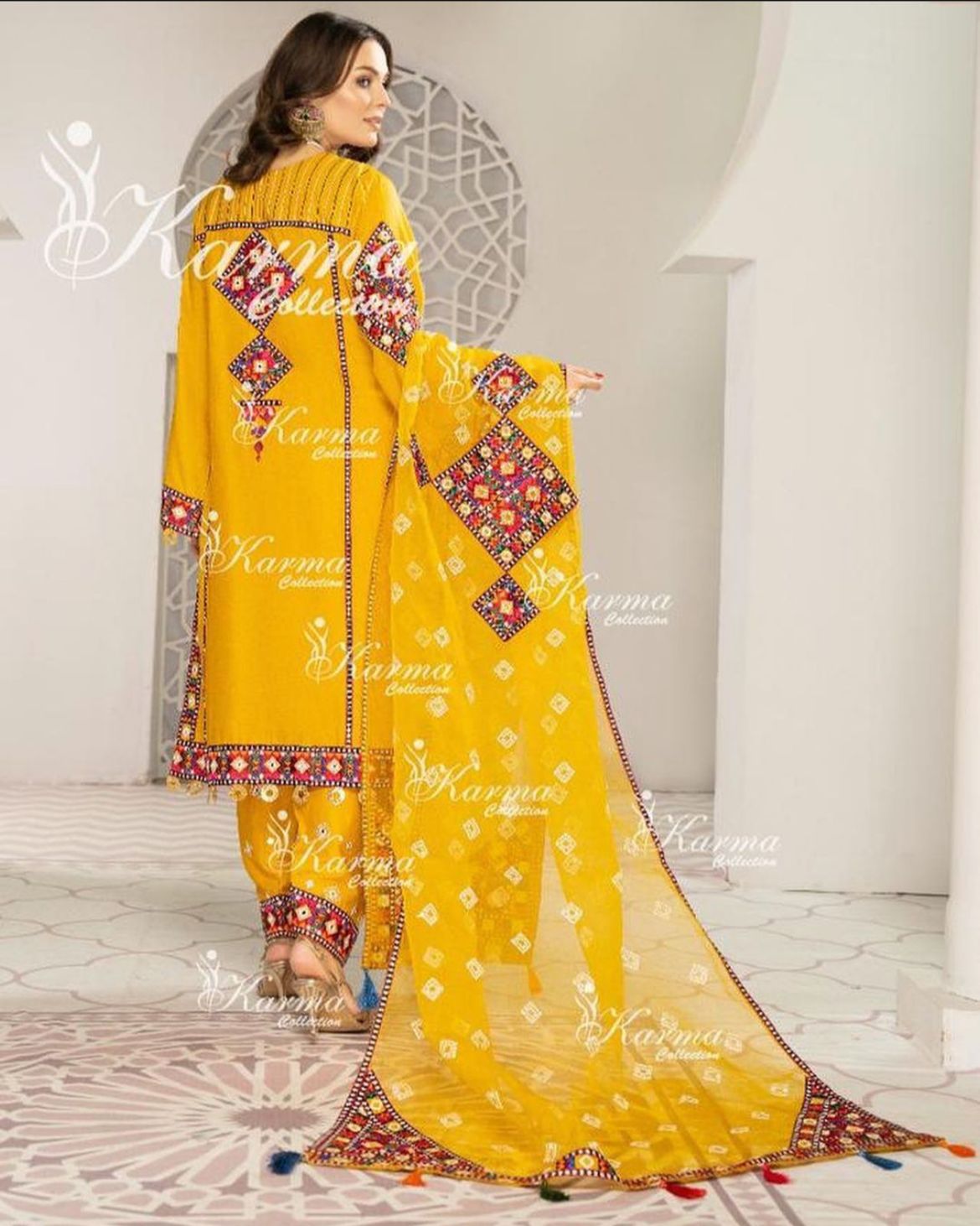 Sindhi (Yellow)