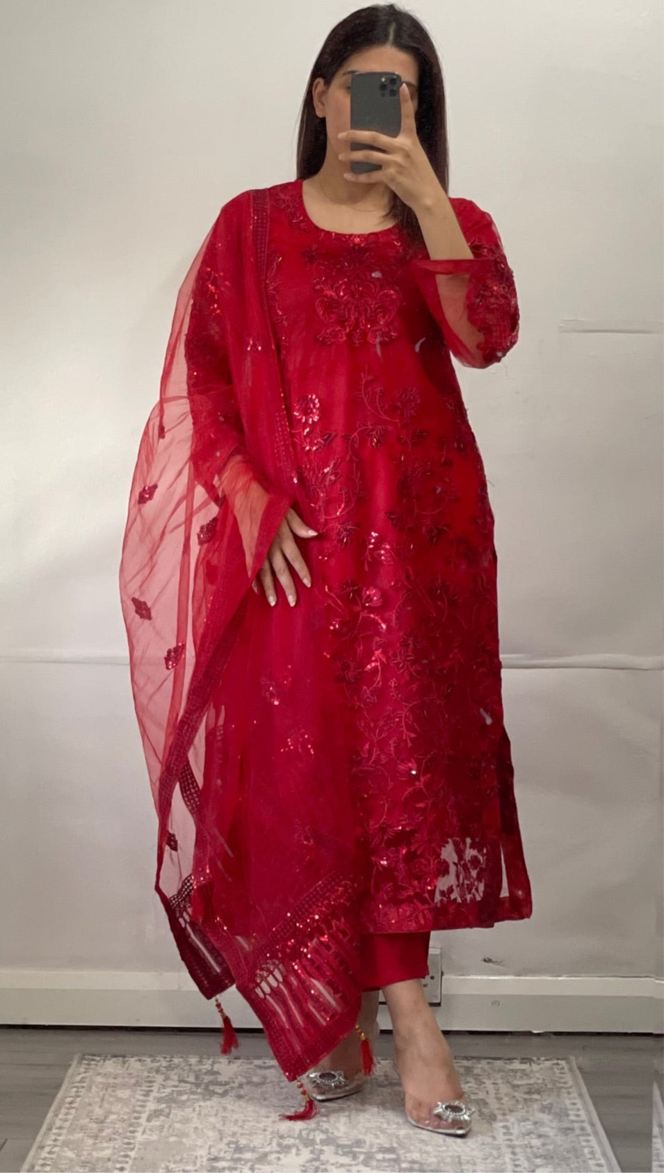 Maryam Hussain (Red)